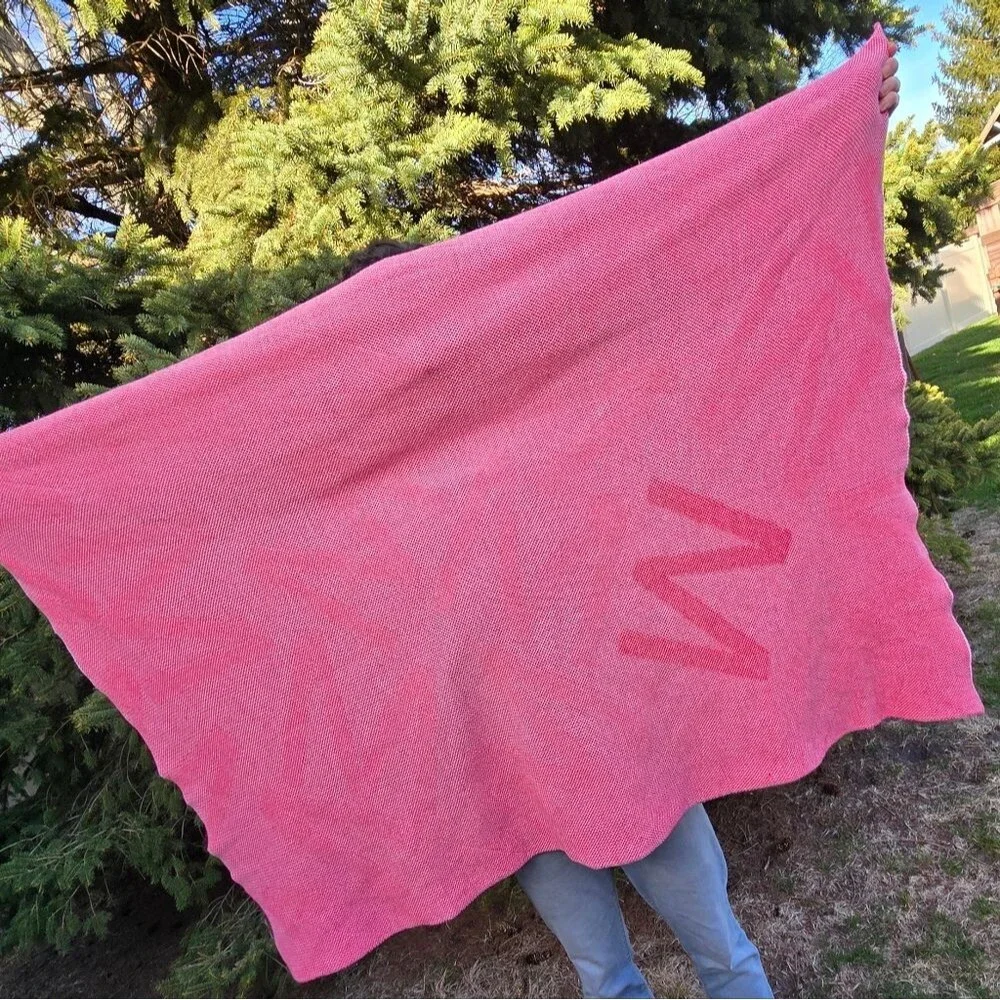 🩷🧡BaubleBar Custom Monogram Knit Blanket - Letter M or W Pink/Red/Orange